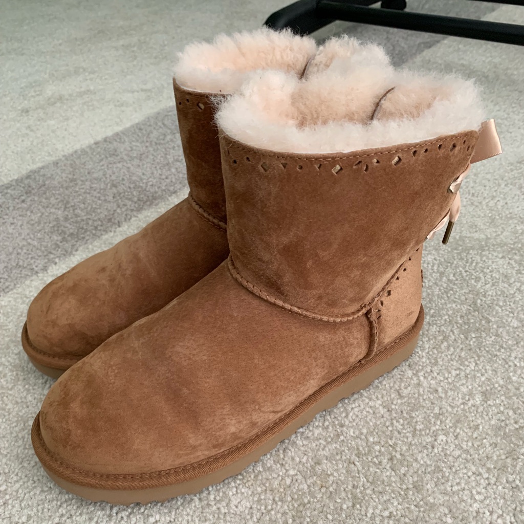 Authentic Ugg Boots Medium